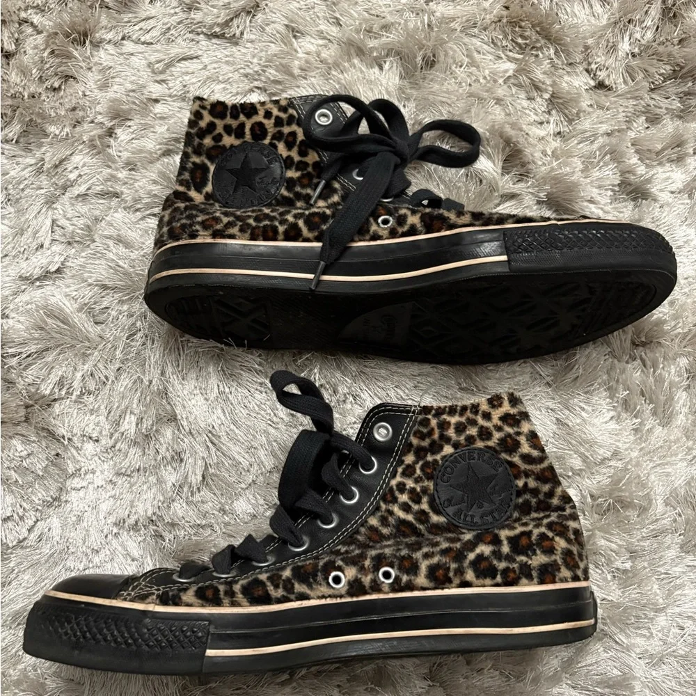 Converse faux fur leopard Print High-Top Sneakers - Picture 1 of 10